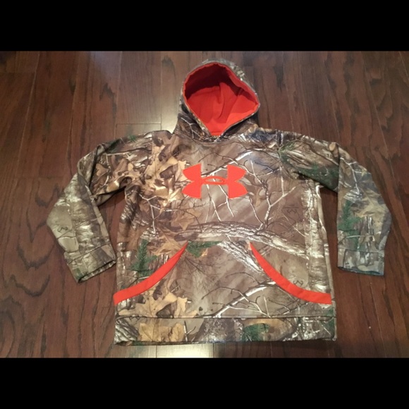 Under Armour Other - Under Armour camo Loose Fit hoodie YLG L